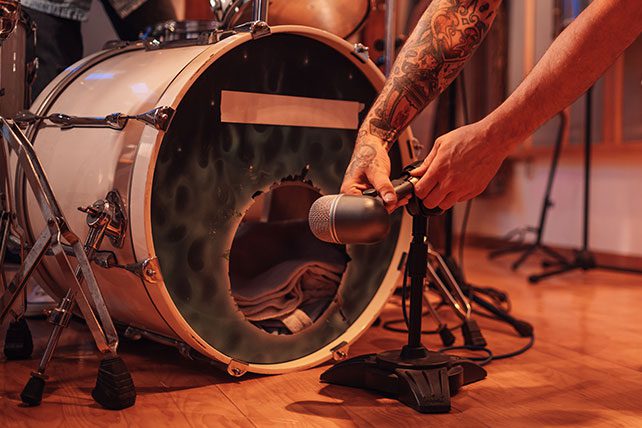 microphones in worship