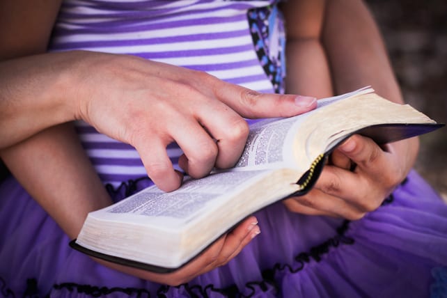 Five Questions for Storytellers to Connect with the Bible Story