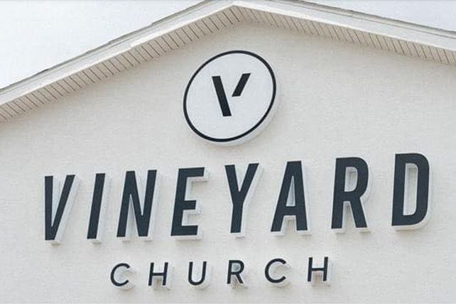 vineyard church Kansas City