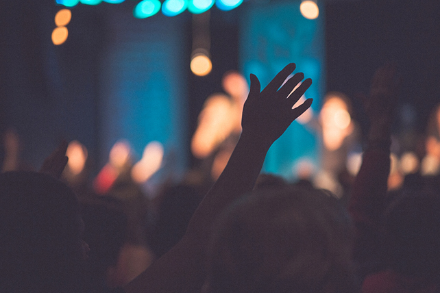 10 Things You Should Know About Lifting of Hands in Worship