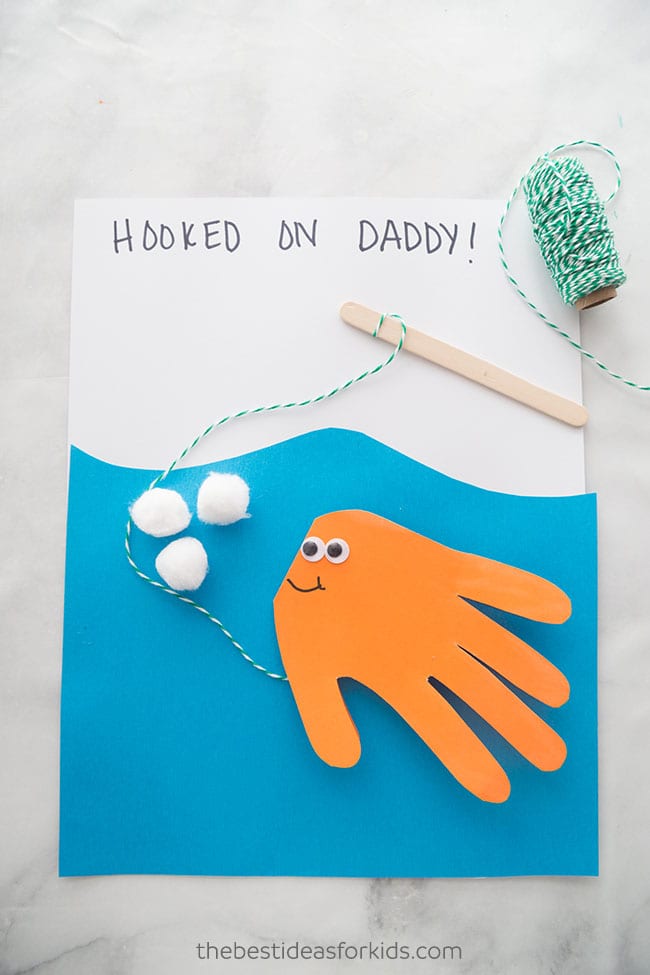 Father's Day crafts for kids Hooked on Daddy card