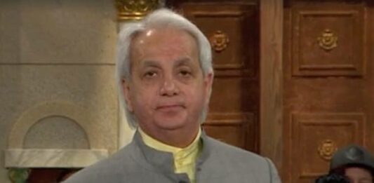 Benny Hinn repents