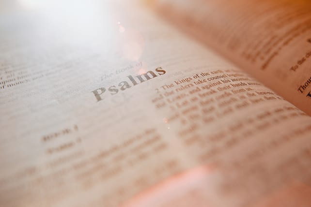 psalms of praise and thanksgiving