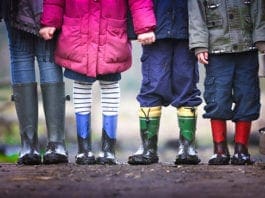 12 Community Service Projects Kids Can Do in Small Groups service projects