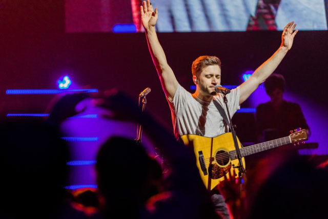 9-essentials-of-a-great-worship-leader