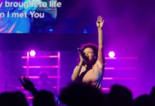 how to lead worship