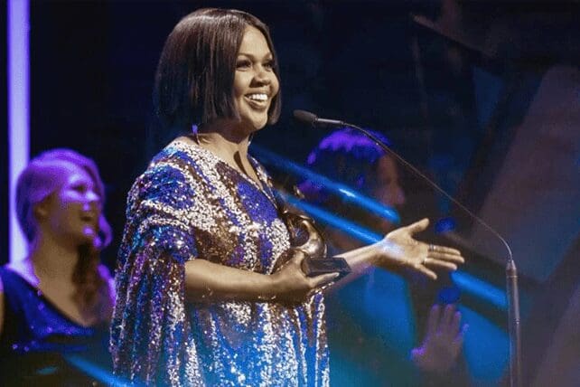 CeCe Winans