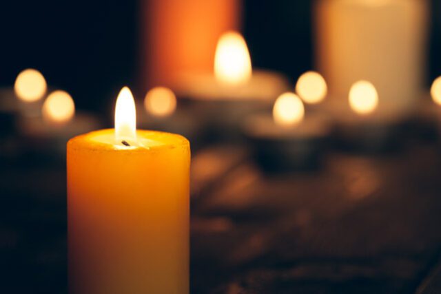How to Write an Obituary - These Obituary Examples Show the Way