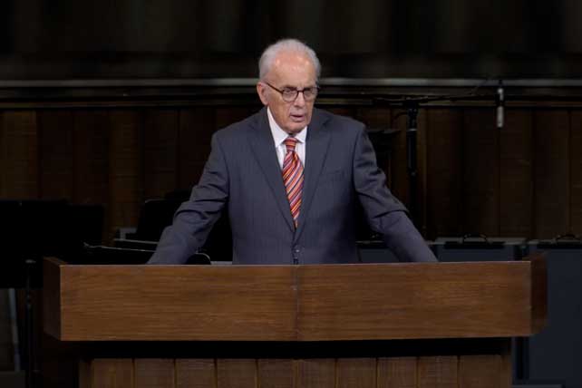 John MacArthur