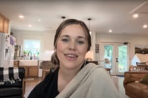 Jessa Duggar Seewald and Husband Ben Reveal Gender of Baby No. 6, Their