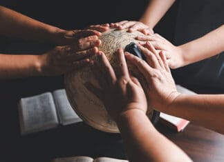 New Year’s Prayers for Kids & Families: 7 Prayer Stations New Year’s prayers for kids