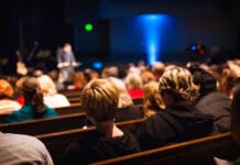 10 Reasons People Stay in a Church Long-Term stay in a church