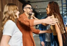 10 Things Church Members Do That Make Their Church Instantly More Welcoming welcoming