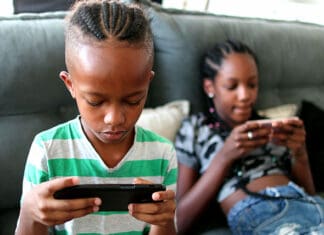 Online Safety for Kids: 7 Tips About Mobile Devices online safety