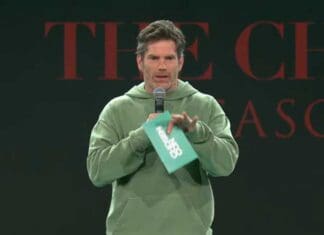 Dallas Jenkins Reveals ‘The Chosen’ Season 6 Timeline, Season 7 Plans, and New Spinoffs Jonathan Roumie Dallas Jenkins The Chosen