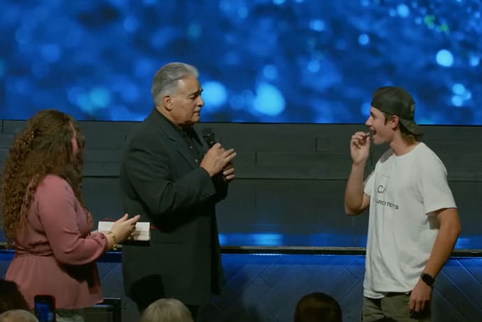 Bible eating teen / Kevin Leal