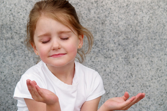 children praising god pictures